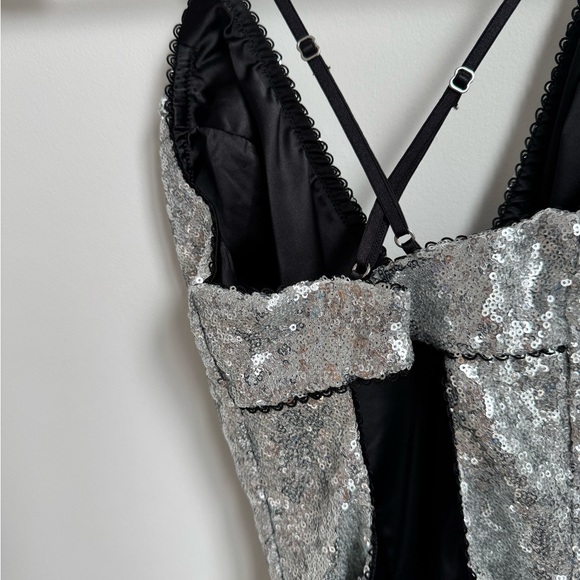 For Love and Lemons Sequin Bodysuit - Picture 4 of 7